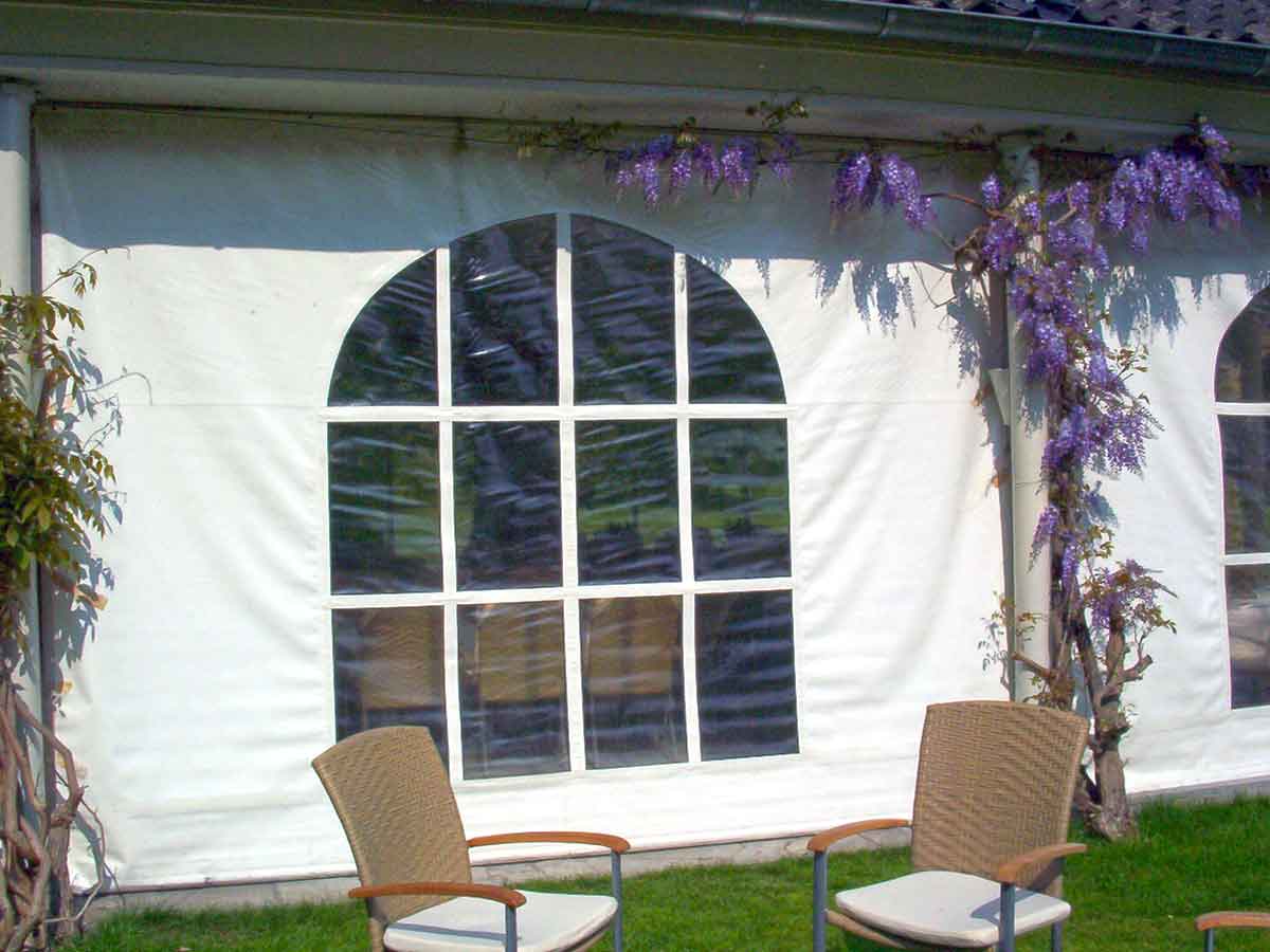 Terrassenplane nach Ma&szlig; mit Fenster f&uuml;r Terrasse oder Pergola